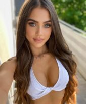 Caressing Rita in Phuket, 31